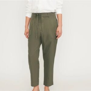 Everlane The Poplin Pleated Taper Pants Women’s‎ Size 6 Olive Khaki Green Crop